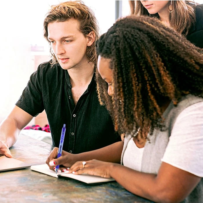 Uni-ball Uniball Signo RT Gel Pens, Medium Point, 0.7mm, Black Ink, Dozen (65940) 8 Uni-ball Uniball Signo RT Gel Pens, Medium Point, 0.7mm, Black Ink, Dozen (65940) - Image 6