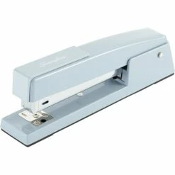 Swingline 747 Classic Metal Stapler, 20 Sheet Capacity, Sky Blue (74708)