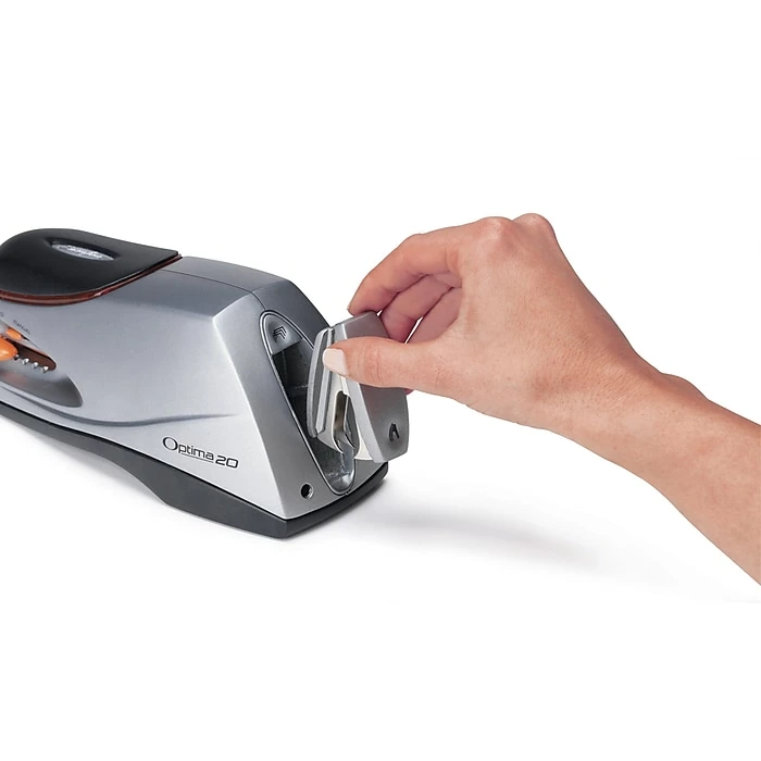 Swingline® Optima® Electric Stapler, 20 Sheet Capacity, Silver (48208) 4 Swingline® Optima® Electric Stapler, 20 Sheet Capacity, Silver (48208) - Image 2